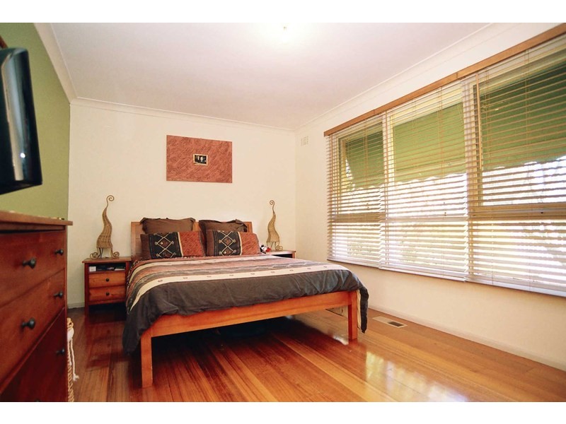 17 Gaydon Street, Ferntree Gully VIC 3156