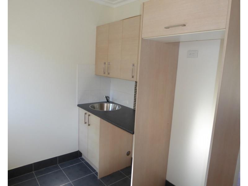 3/12 James Street, Bayswater VIC 3153