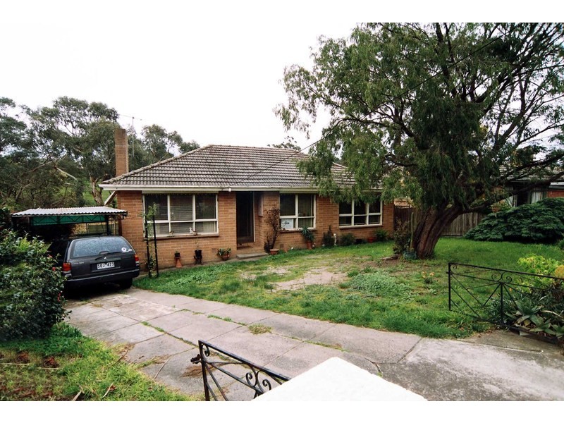 17 Tasman Avenue, Nunawading VIC 3131