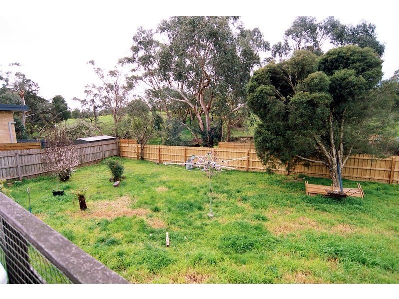 17 Tasman Avenue, Nunawading VIC 3131