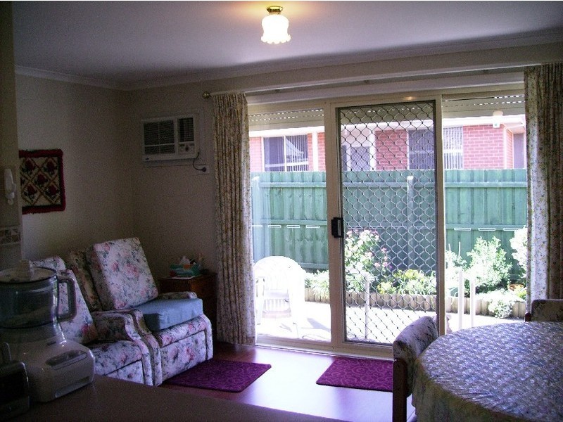 2/12 Pine Crescent, Boronia VIC 3155