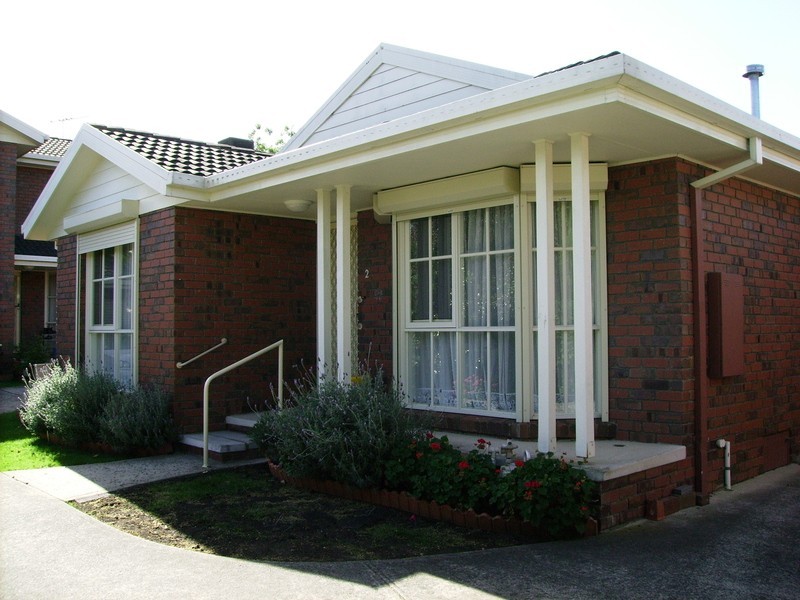 2/12 Pine Crescent, Boronia VIC 3155