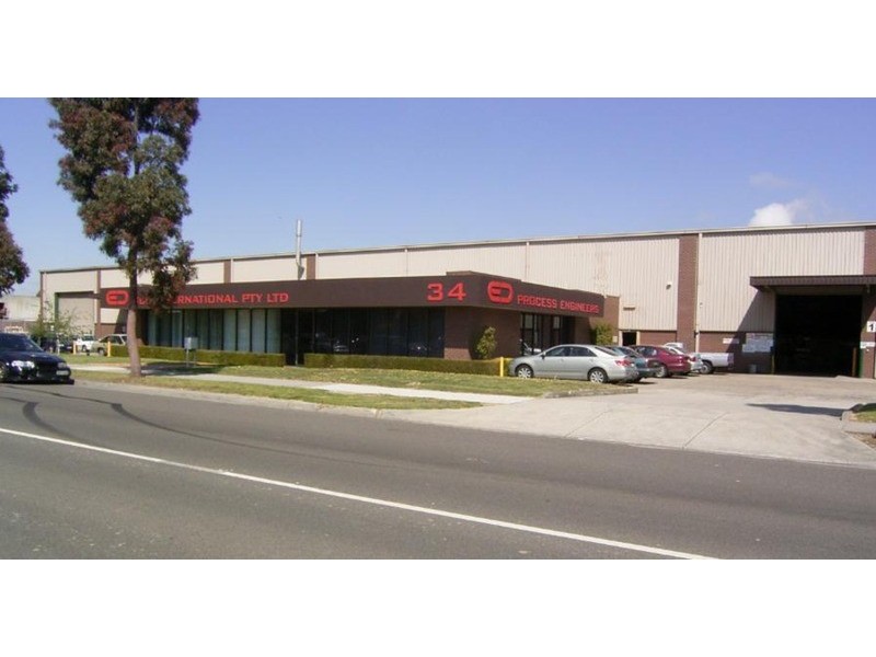 34 Gilbert Park Drive, Knoxfield VIC 3180