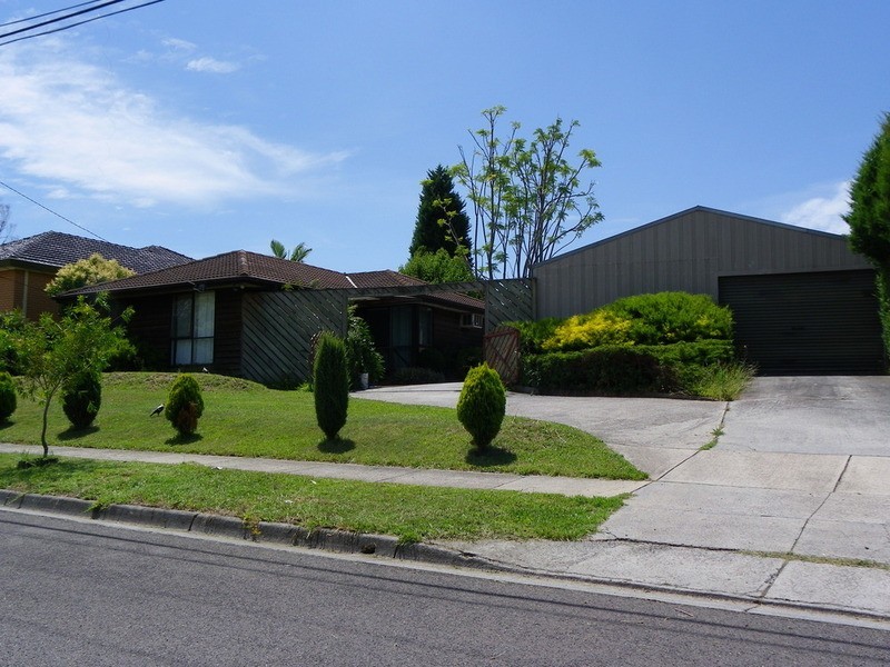 4 Conn Street, Ferntree Gully VIC 3156