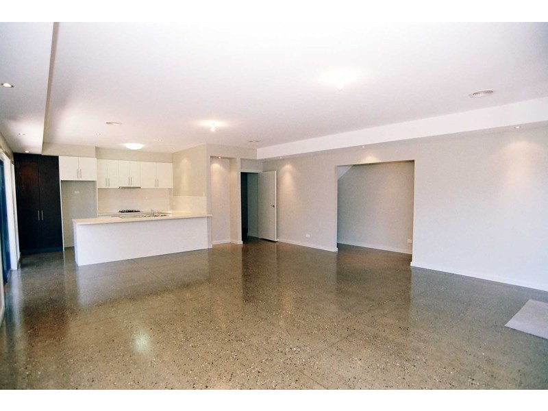 1/1A Mahohny Street, Upwey VIC 3158