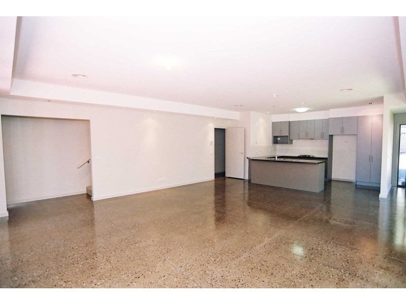 1/1A Mahohny Street, Upwey VIC 3158