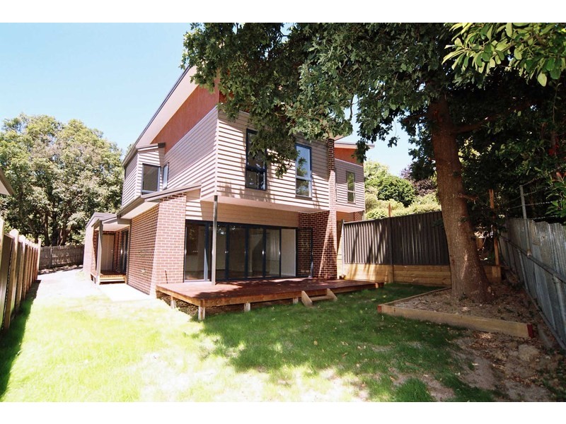 2/1A Mahony Street, Upwey VIC 3158