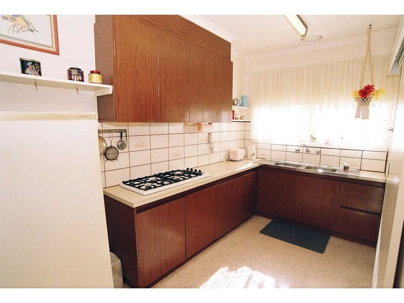 2/13 Dawson Street, Upper Ferntree Gully VIC 3156