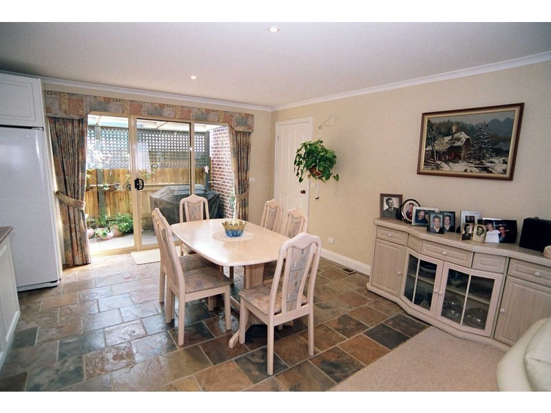 2/47 Harley Street, Knoxfield VIC 3180