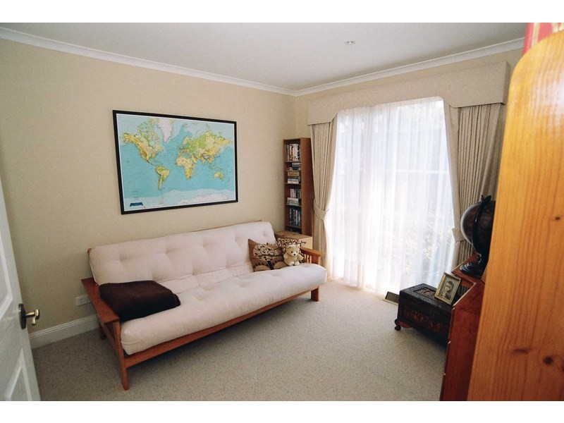 2/47 Harley Street, Knoxfield VIC 3180