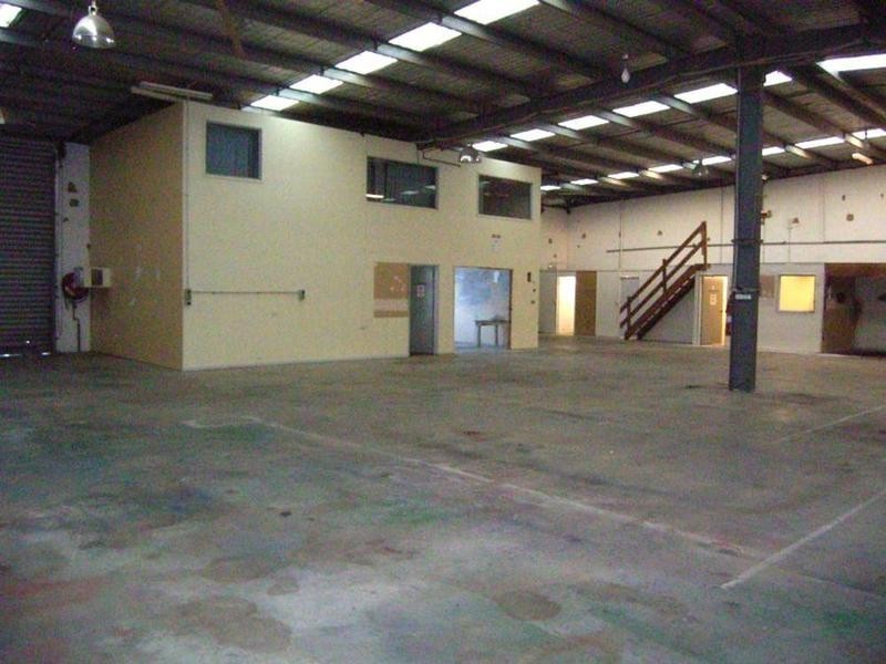 14 & 15/81-83 Canterbury Road, Kilsyth VIC 3137