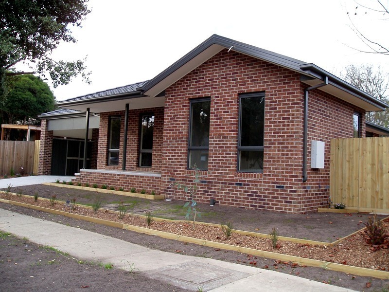 1A Bainbridge Court, Kilsyth VIC 3137