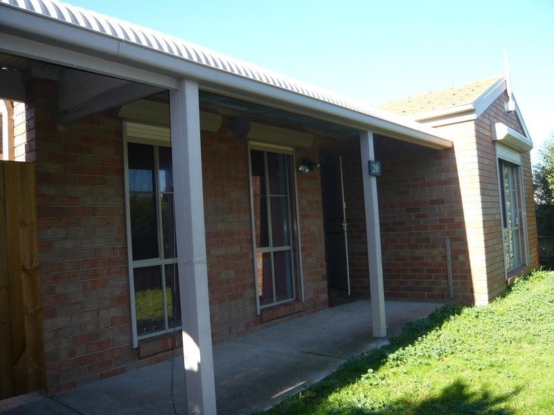 20 Valley View Rise, Hampton Park VIC 3976