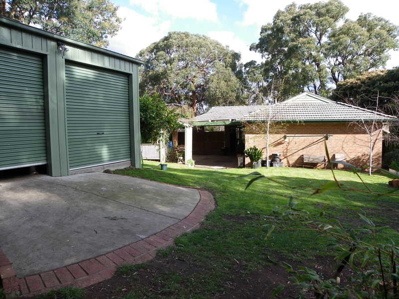 4 Colbury Road, Bayswater North VIC 3153