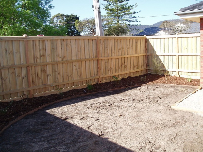 3/7 Wattletree (Corner Pinnacle Avenue) Road, Ferntree Gully VIC 3156