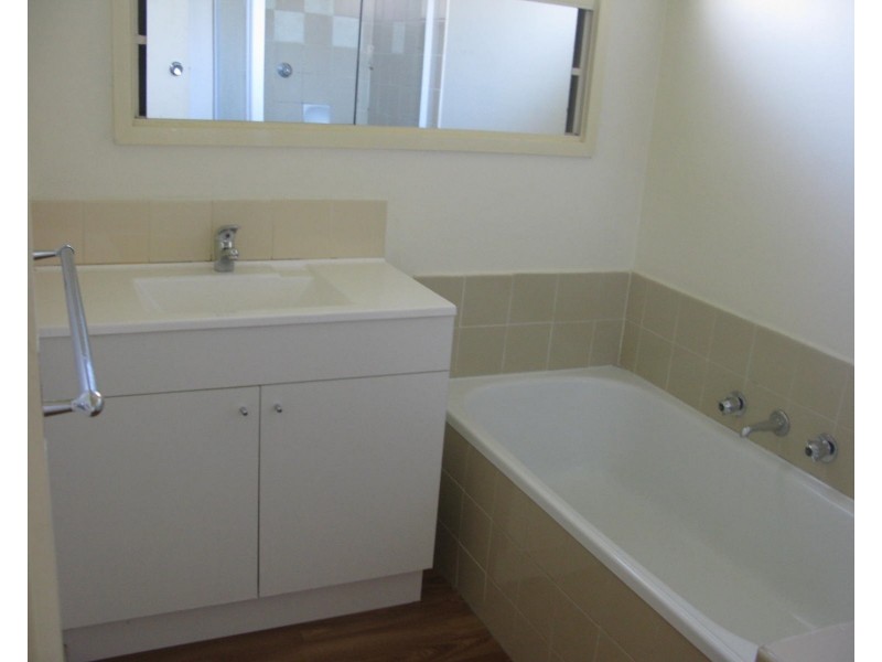 100 Adele Avenue, Ferntree Gully VIC 3156