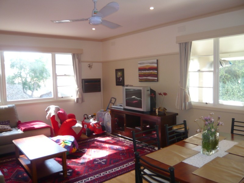 1/7 Selman Avenue, Ferntree Gully VIC 3156