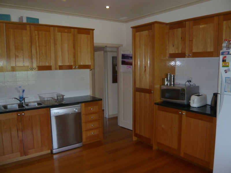 1/7 Selman Avenue, Ferntree Gully VIC 3156