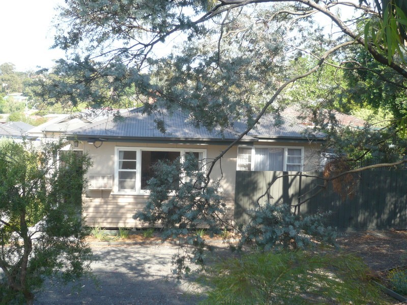 1/7 Selman Avenue, Ferntree Gully VIC 3156