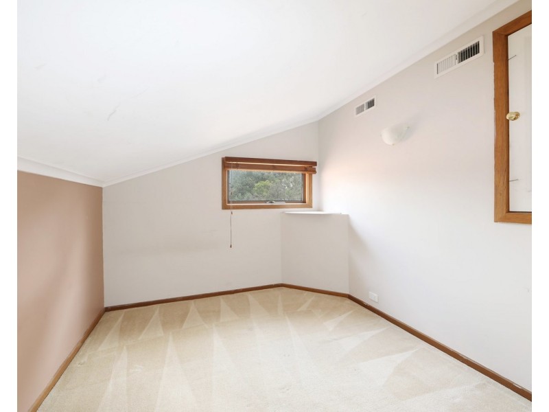 8 Arleon Court, Rowville VIC 3178