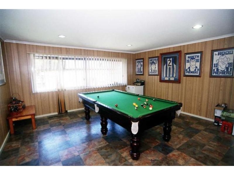 24 Grayson Drive, Scoresby VIC 3179