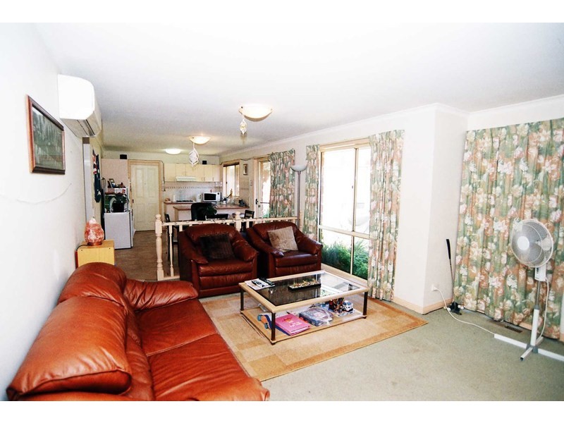 1/218 Scoresby Road, Boronia VIC 3155