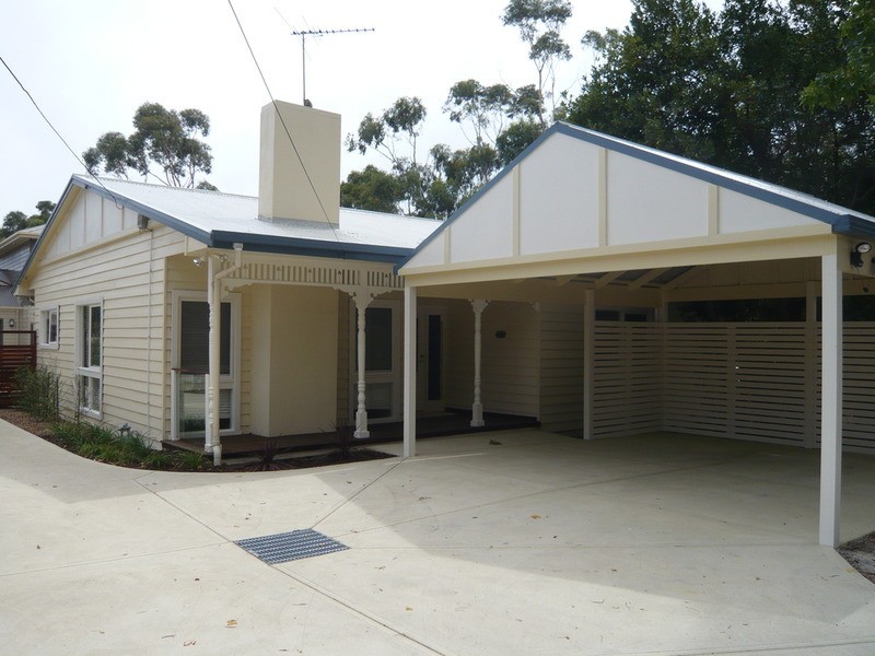 1 Renown Street, Ferntree Gully VIC 3156