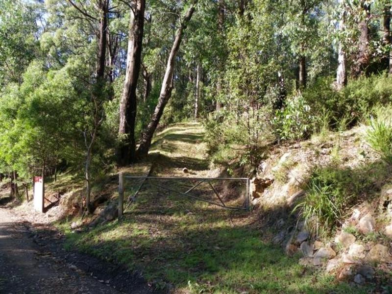 6 Janesdell Avenue, Ferny Creek VIC 3786