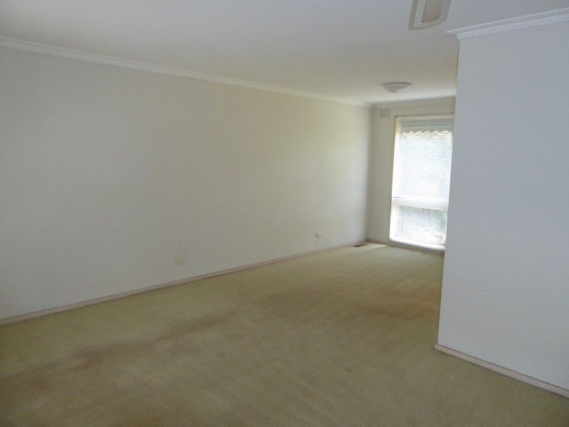 16 Grayson Drive, Scoresby VIC 3179