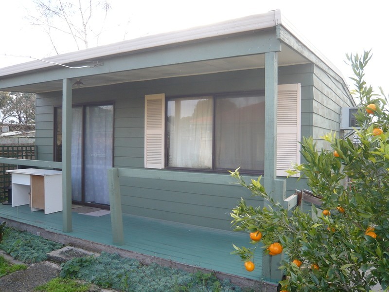 Rear/50 Bryden Drive, Ferntree Gully VIC 3156