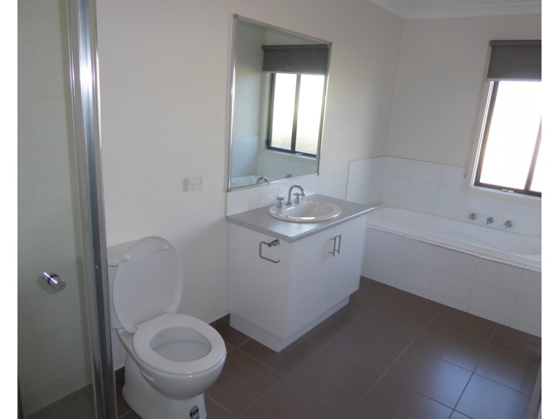 5/6 Elmhurst Road, Bayswater North VIC 3153