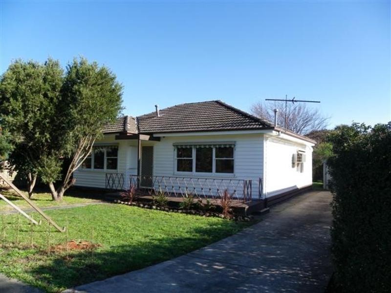 52 Willow Road, Ferntree Gully VIC 3156
