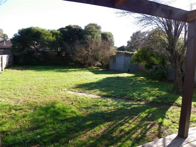 52 Willow Road, Ferntree Gully VIC 3156