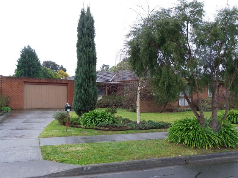 44 Bryden Drive, Ferntree Gully VIC 3156