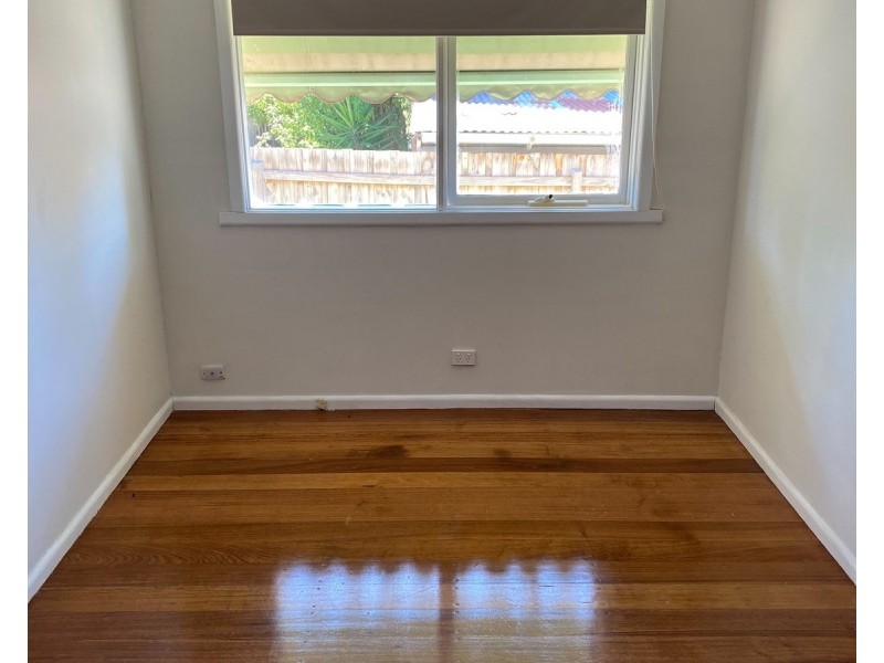 30 Clarence Road, Wantirna South VIC 3152