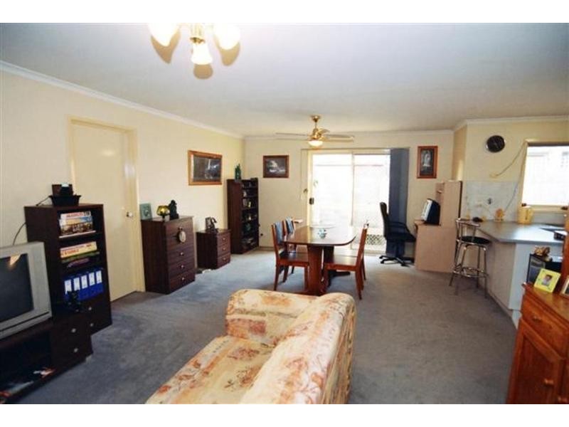 2/37 Austin Street, Ferntree Gully VIC 3156