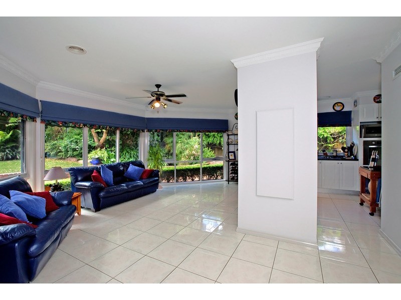 2 Parkhaven Way, Knoxfield VIC 3180