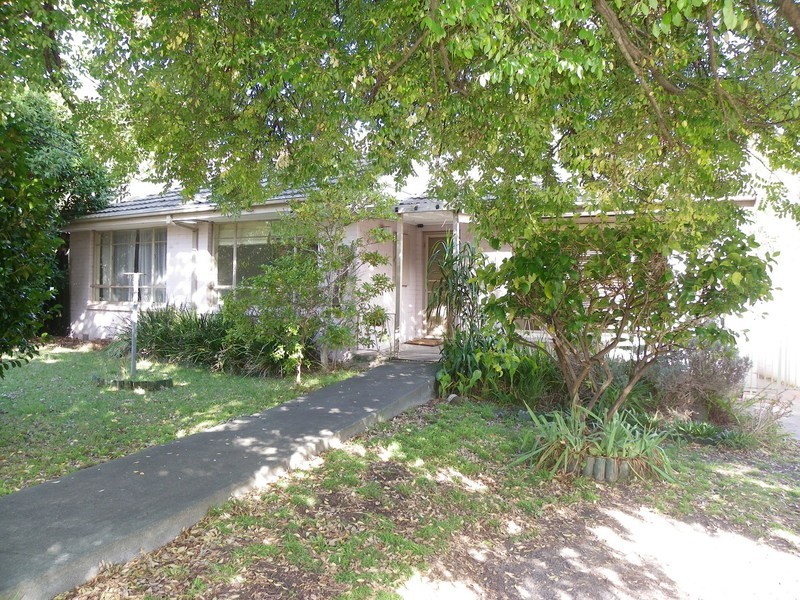 1/2 Doysal Avenue, Ferntree Gully VIC 3156