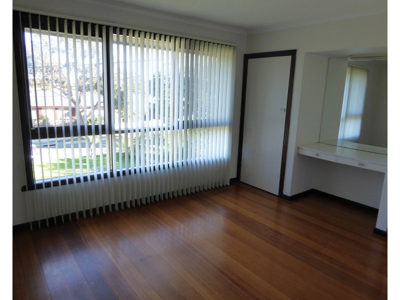 1/67 Begonia Avenue, Bayswater VIC 3153