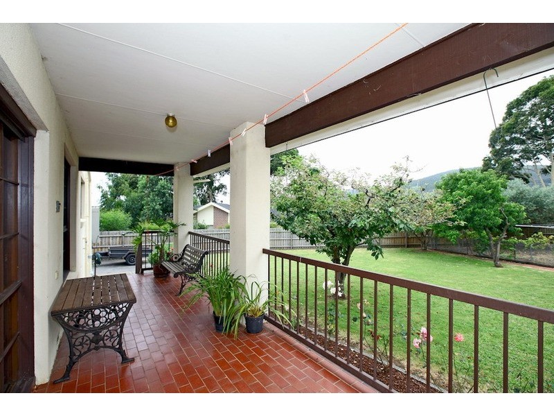 95 Glenfern Road, Ferntree Gully VIC 3156