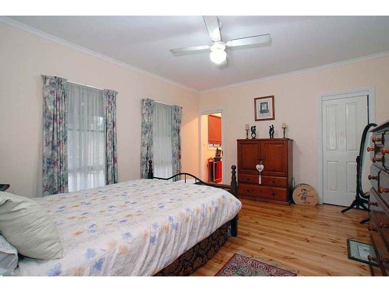 1518 Burwood Highway, Tecoma VIC 3160