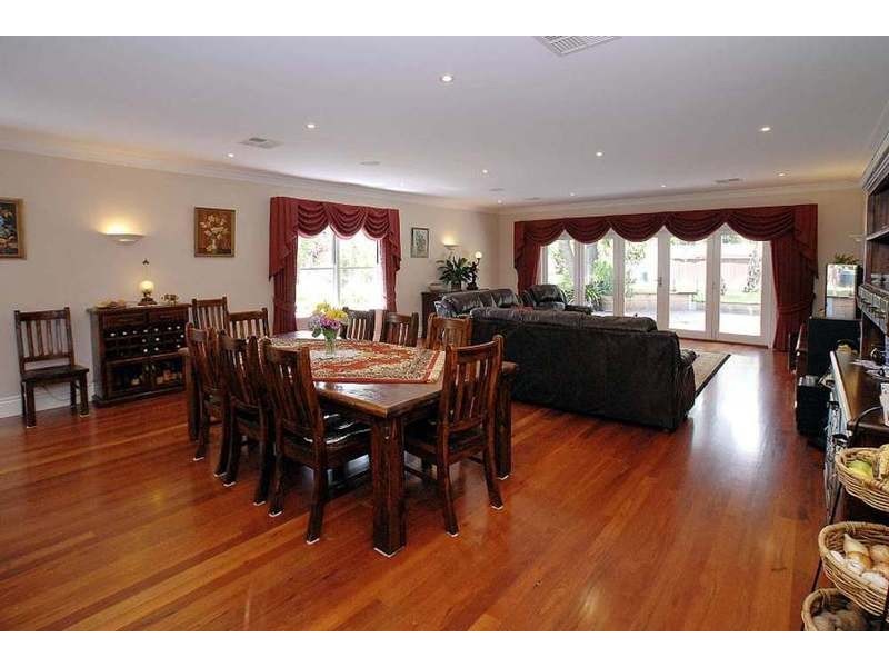 60 Morris Road, Upwey VIC 3158