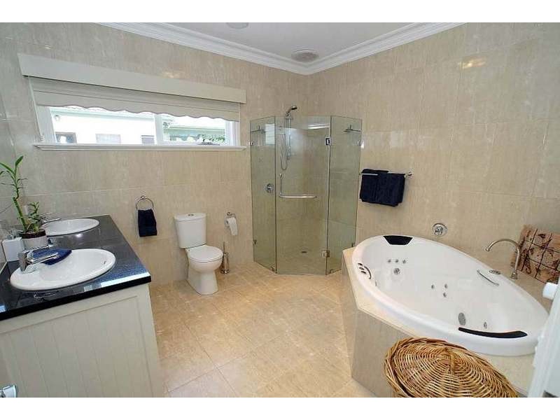 60 Morris Road, Upwey VIC 3158