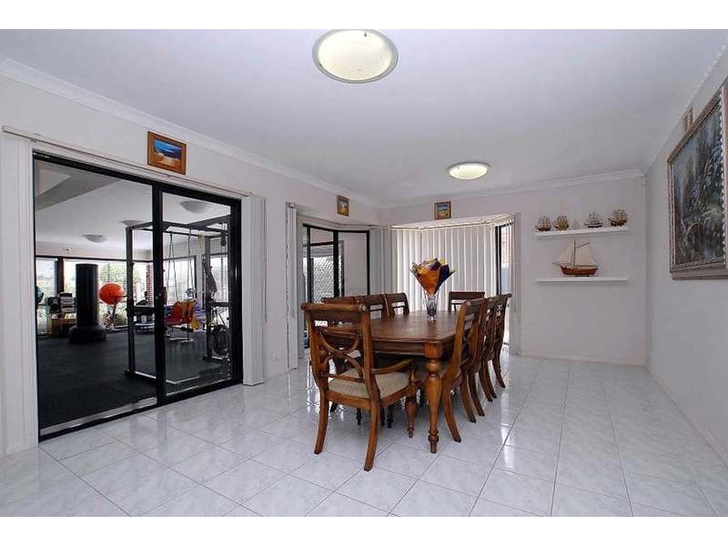 5 Albatross Drive, Rowville VIC 3178