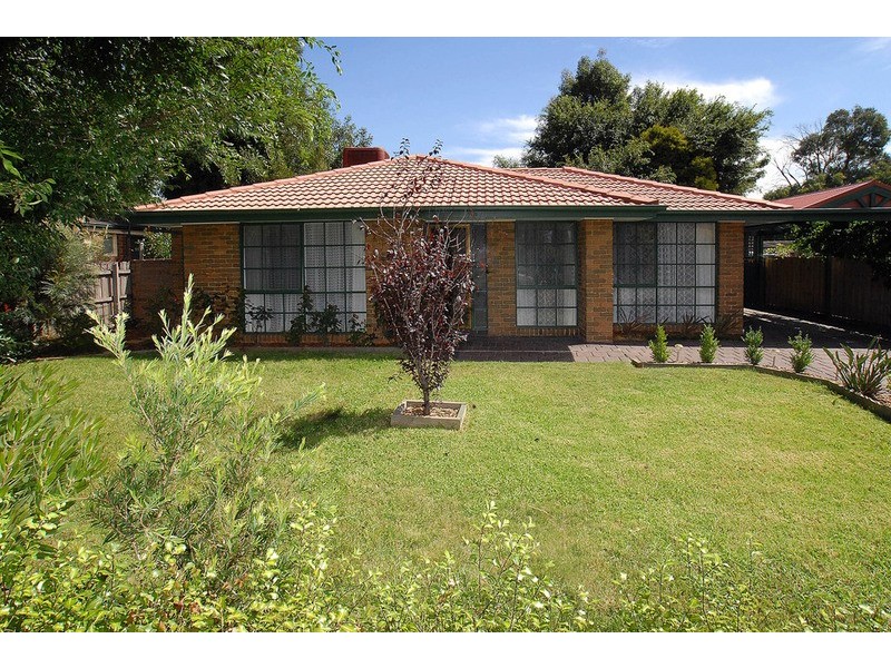 5 Homewood Close, Ferntree Gully VIC 3156