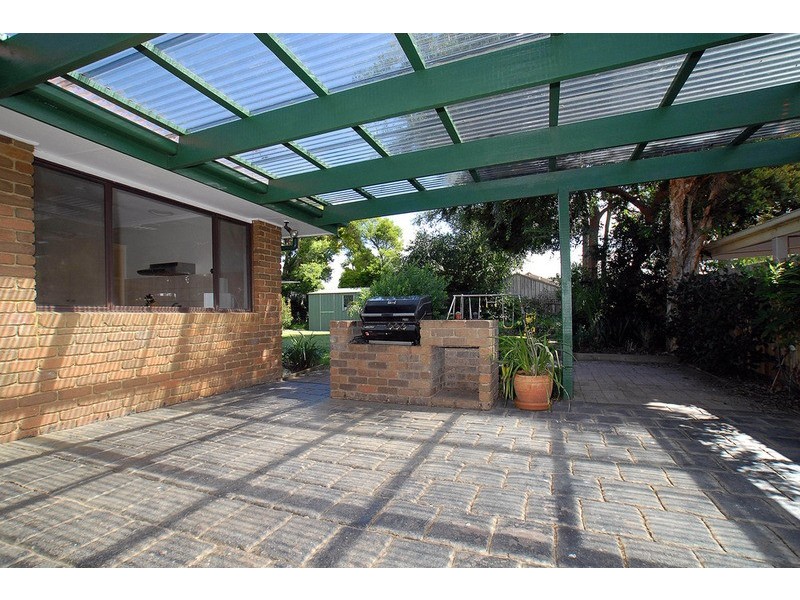 5 Homewood Close, Ferntree Gully VIC 3156