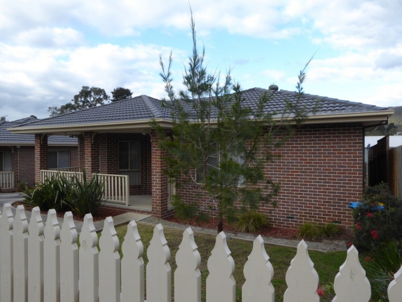 4/4 Wilson Street, Ferntree Gully VIC 3156