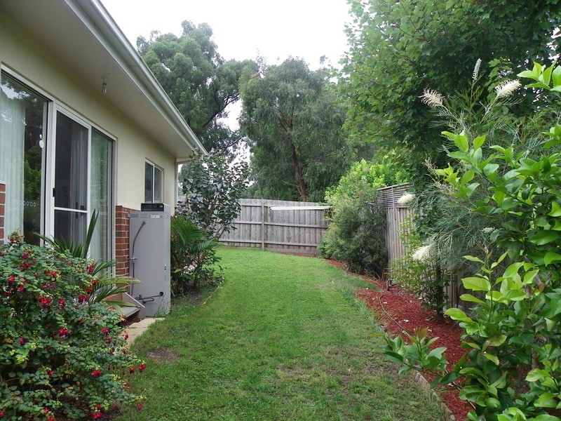 18/49 Democrat Drive, The Basin VIC 3154
