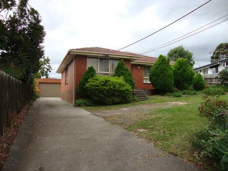 3 Piper Road, Ferntree Gully VIC 3156