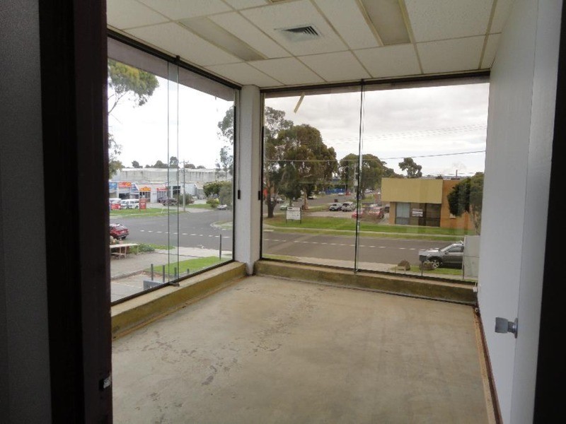 35 Rushdale Street, Knoxfield VIC 3180